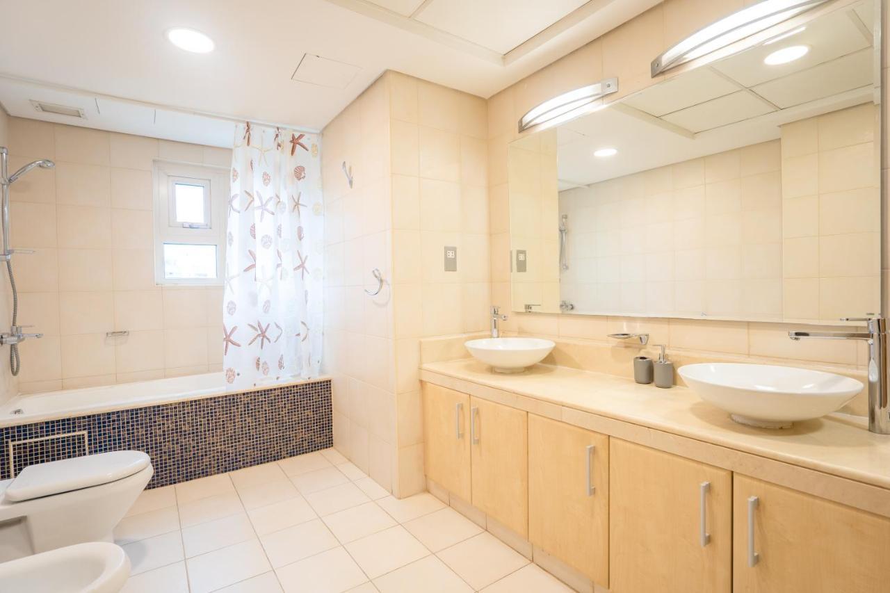 Luxury 4Br Apt - Palm Jumeriah - Beach Club Access Dubai Buitenkant foto